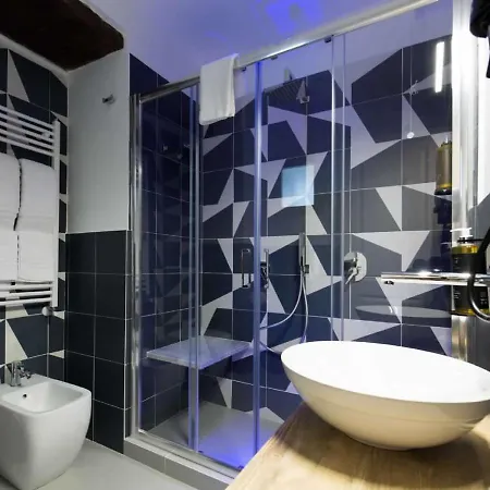 Euphoria Al Duomo فندق مبيت وإفطار